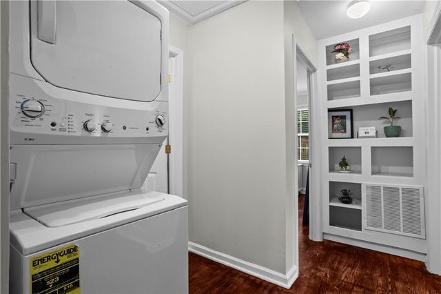 1467 Hawthorne Avenue NW, Atlanta, GA 30309