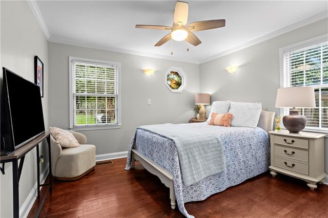 1467 Hawthorne Avenue NW, Atlanta, GA 30309