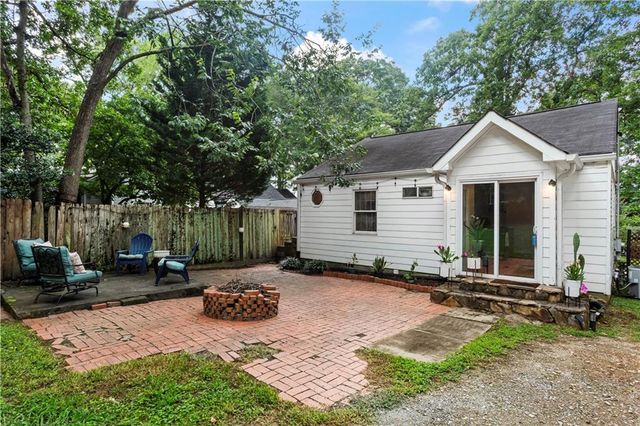 1467 Hawthorne Avenue NW, Atlanta, GA 30309