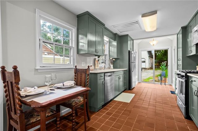 1467 Hawthorne Avenue NW, Atlanta, GA 30309