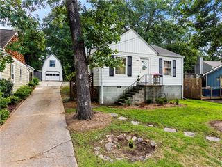 1467 Hawthorne Avenue NW, Atlanta, GA 30309
