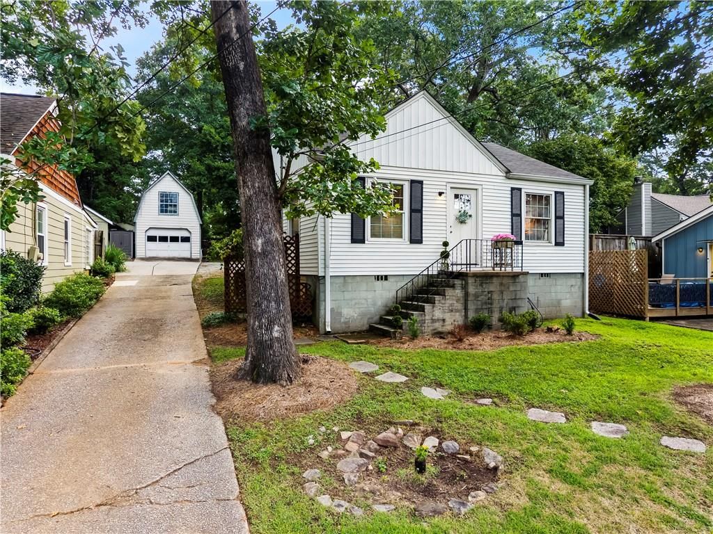 1467 Hawthorne Avenue NW, Atlanta, GA 30309