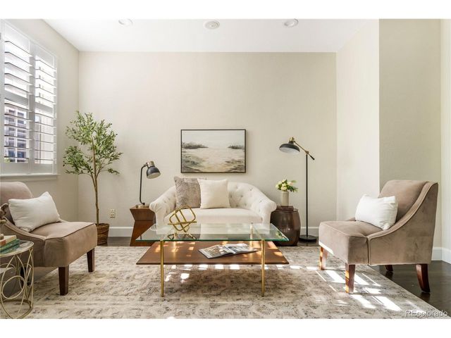 10086 E 31st Ave, Denver, CO 80238