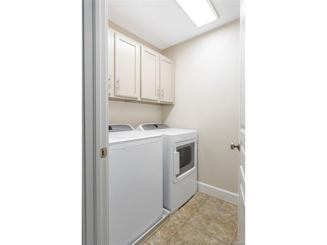 10086 E 31st Ave, Denver, CO 80238