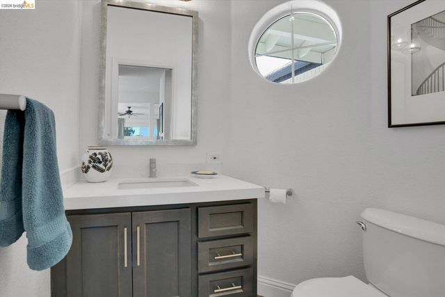 5530 Edgeview DR, Discovery Bay, CA 94505
