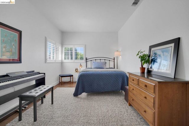 5530 Edgeview DR, Discovery Bay, CA 94505