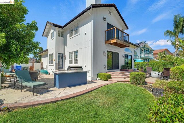 5530 Edgeview DR, Discovery Bay, CA 94505