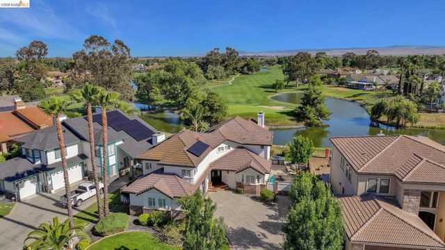 5530 Edgeview DR, Discovery Bay, CA 94505