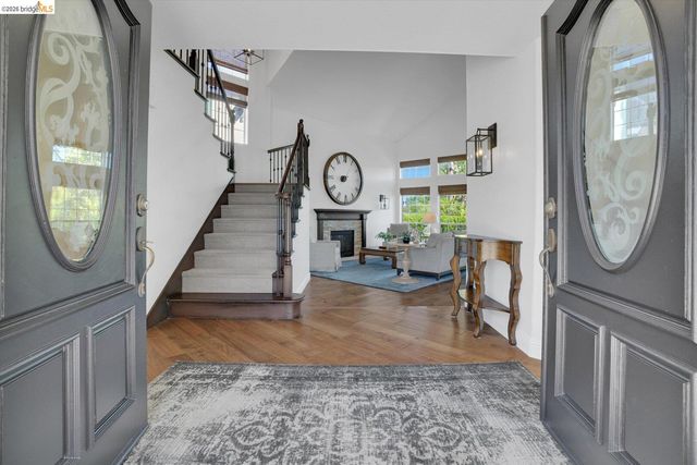5530 Edgeview DR, Discovery Bay, CA 94505
