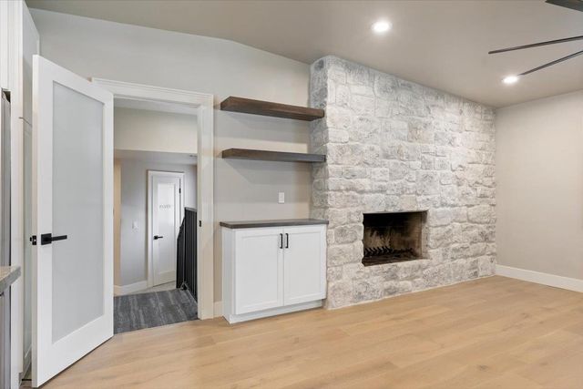 811 Southwick Way, Sacramento, CA 95864