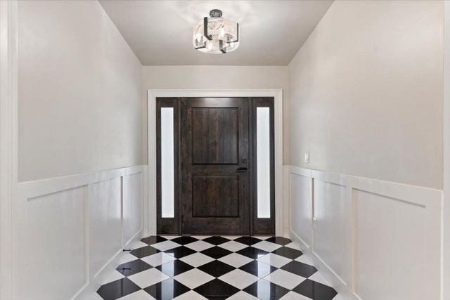 811 Southwick Way, Sacramento, CA 95864