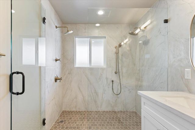 811 Southwick Way, Sacramento, CA 95864