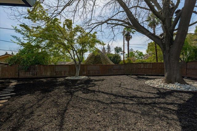 811 Southwick Way, Sacramento, CA 95864