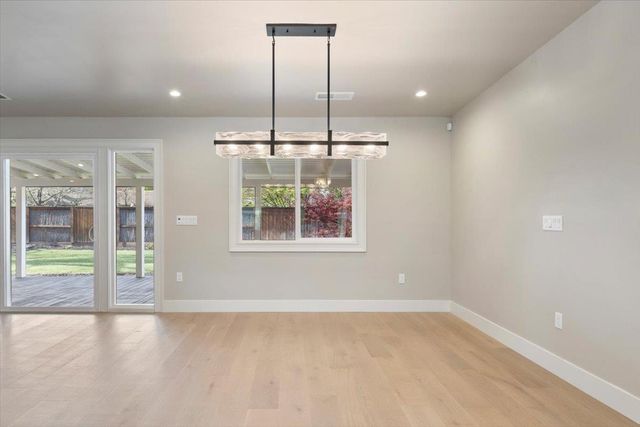 811 Southwick Way, Sacramento, CA 95864