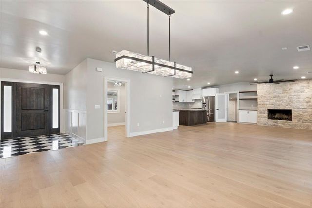 811 Southwick Way, Sacramento, CA 95864