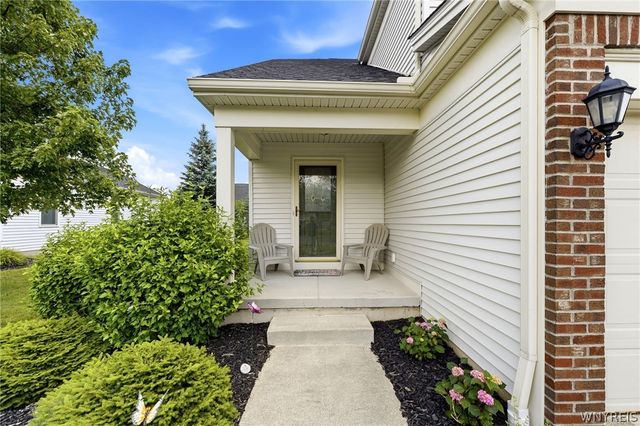 37 Hanover Street, Lancaster, NY 14086