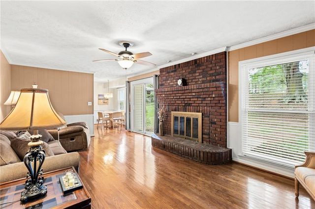 1749 Rangewood Drive SW, Lilburn, GA 30047