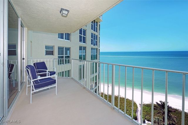 10701 Gulf Shore DR 1102, Naples, FL 34108