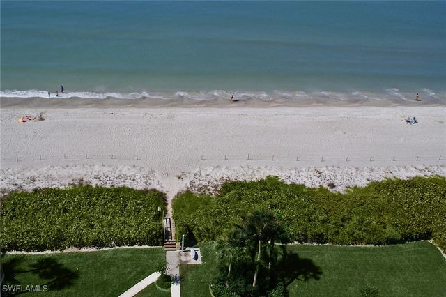 10701 Gulf Shore DR 1102, Naples, FL 34108