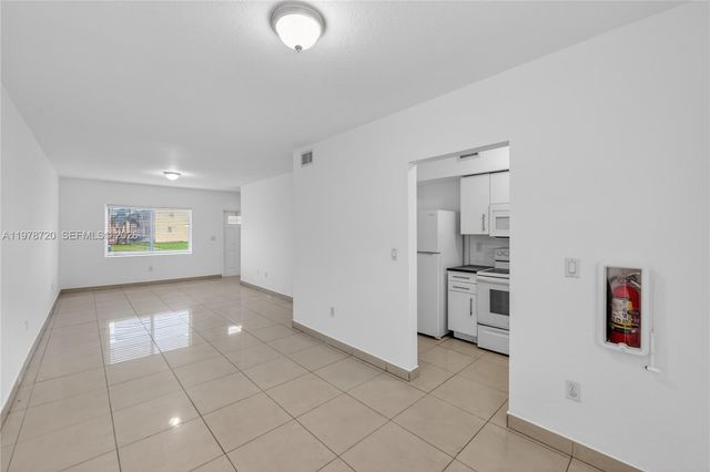 475 NW 84th Ter 475, Miami, FL 33150