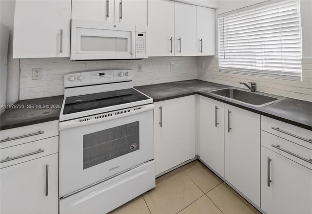 475 NW 84th Ter 475, Miami, FL 33150