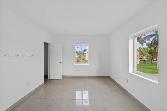 475 NW 84th Ter 475, Miami, FL 33150