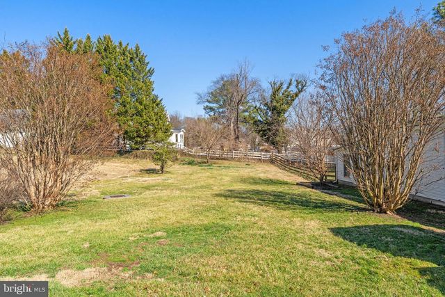 150 S 20TH ST, Purcellville, VA 20132