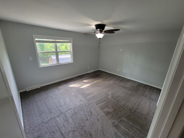 1401 Yosemite Circle, Lexington, KY 40517