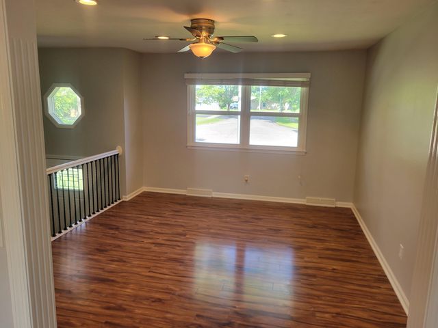 1401 Yosemite Circle, Lexington, KY 40517