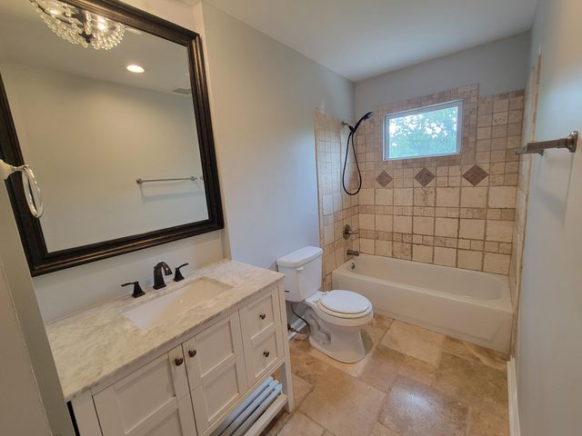 1401 Yosemite Circle, Lexington, KY 40517