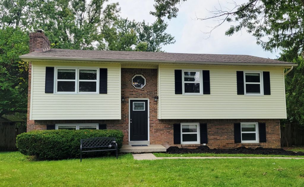 1401 Yosemite Circle, Lexington, KY 40517