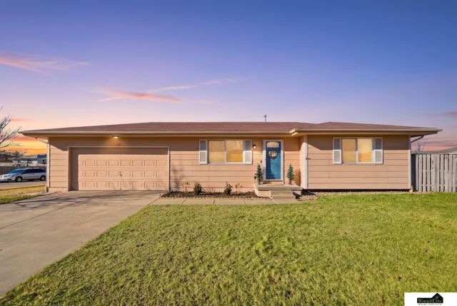1521 SW 30th Street, Lincoln, NE 68522