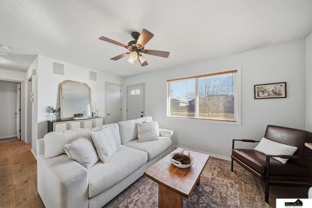 1521 SW 30th Street, Lincoln, NE 68522