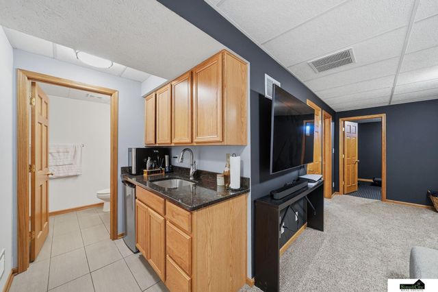 1521 SW 30th Street, Lincoln, NE 68522