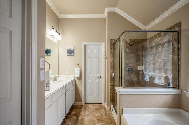 31 Powers Bend Way, The Woodlands, TX 77382