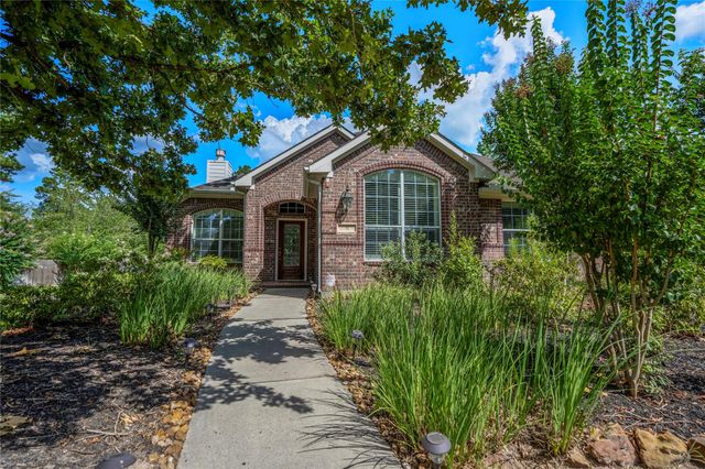 31 Powers Bend Way, The Woodlands, TX 77382