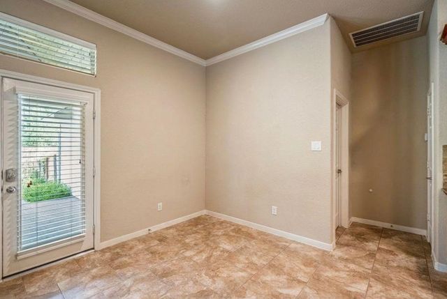 31 Powers Bend Way, The Woodlands, TX 77382