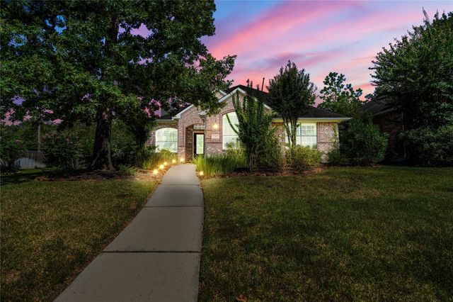 31 Powers Bend Way, The Woodlands, TX 77382