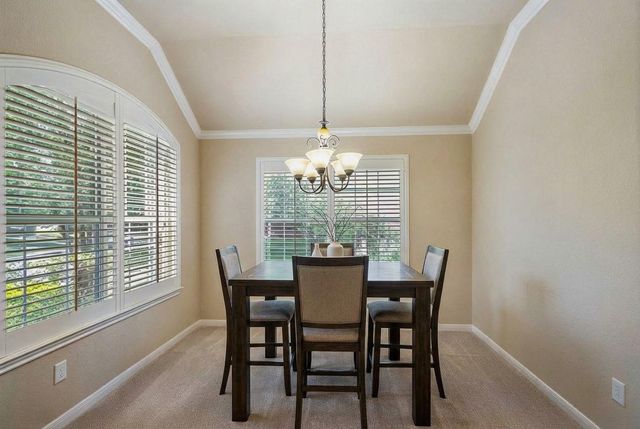 31 Powers Bend Way, The Woodlands, TX 77382