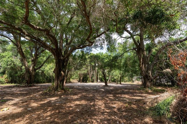 3482 COUNTY ROAD 507, Wildwood, FL 34785