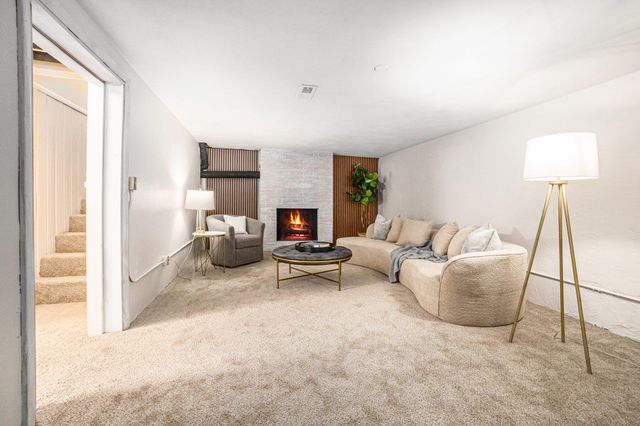 1524 Sweet Street NE, Grand Rapids, MI 49505