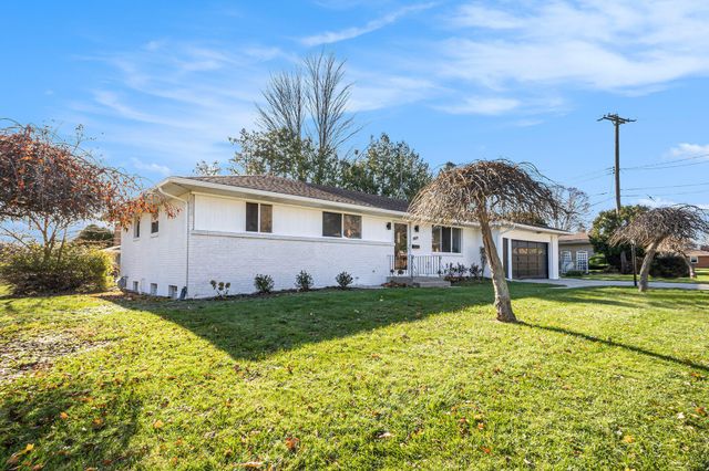 1524 Sweet Street NE, Grand Rapids, MI 49505