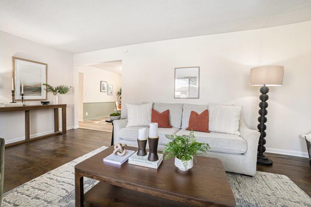 1524 Sweet Street NE, Grand Rapids, MI 49505