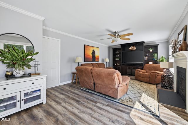 104 Uphill Court, Holly Springs, NC 27540