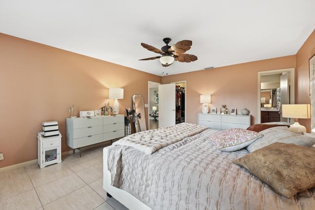 6403 Eastpointe Pines Street Street, Palm Beach Gardens, FL 33418