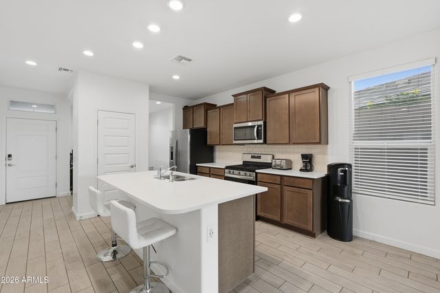 16537 W HAYLEY Way, Goodyear, AZ 85338