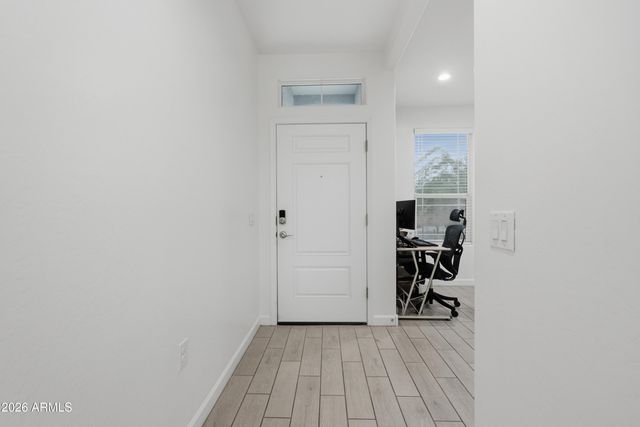 16537 W HAYLEY Way, Goodyear, AZ 85338