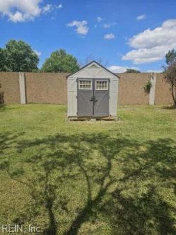 2213 Archives CT, Virginia Beach, VA 23464