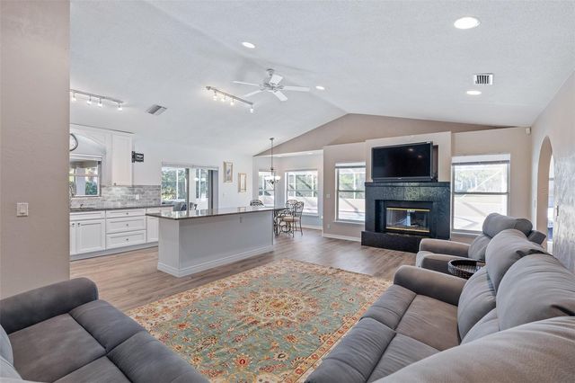 33 MAGNOLIA DRIVE N, Ormond Beach, FL 32174