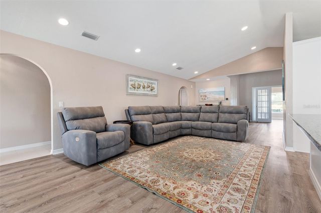 33 MAGNOLIA DRIVE N, Ormond Beach, FL 32174